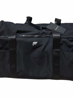 NEW Fabletics The Convertible Travel Duffel Gym Travel Bag Black